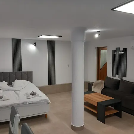 на село * Devin